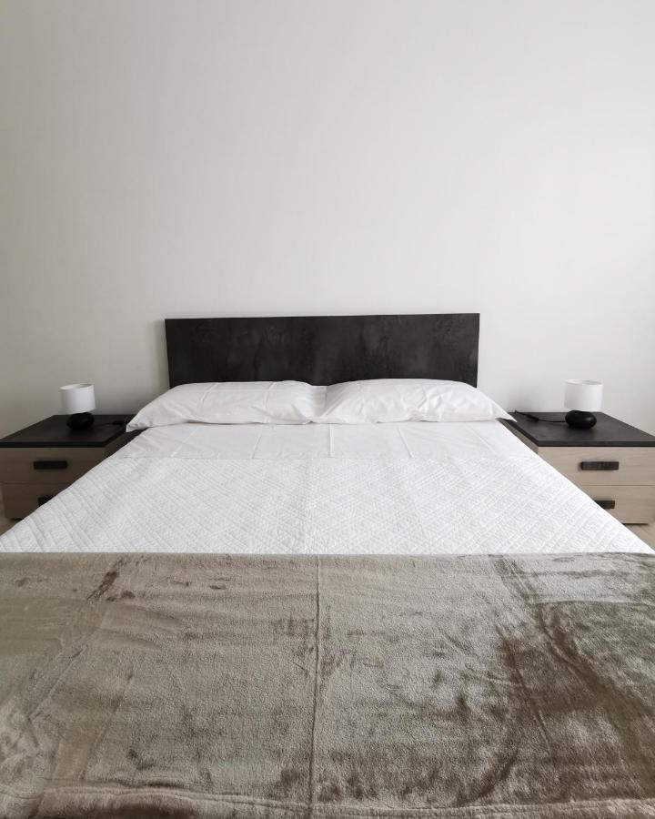 Casa Crisale Apartment Alba  Ngoại thất bức ảnh